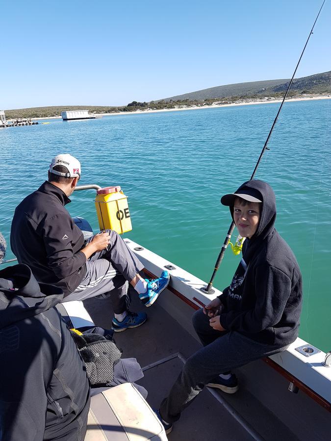 Livingatlarge Guest House Langebaan Buitenkant foto