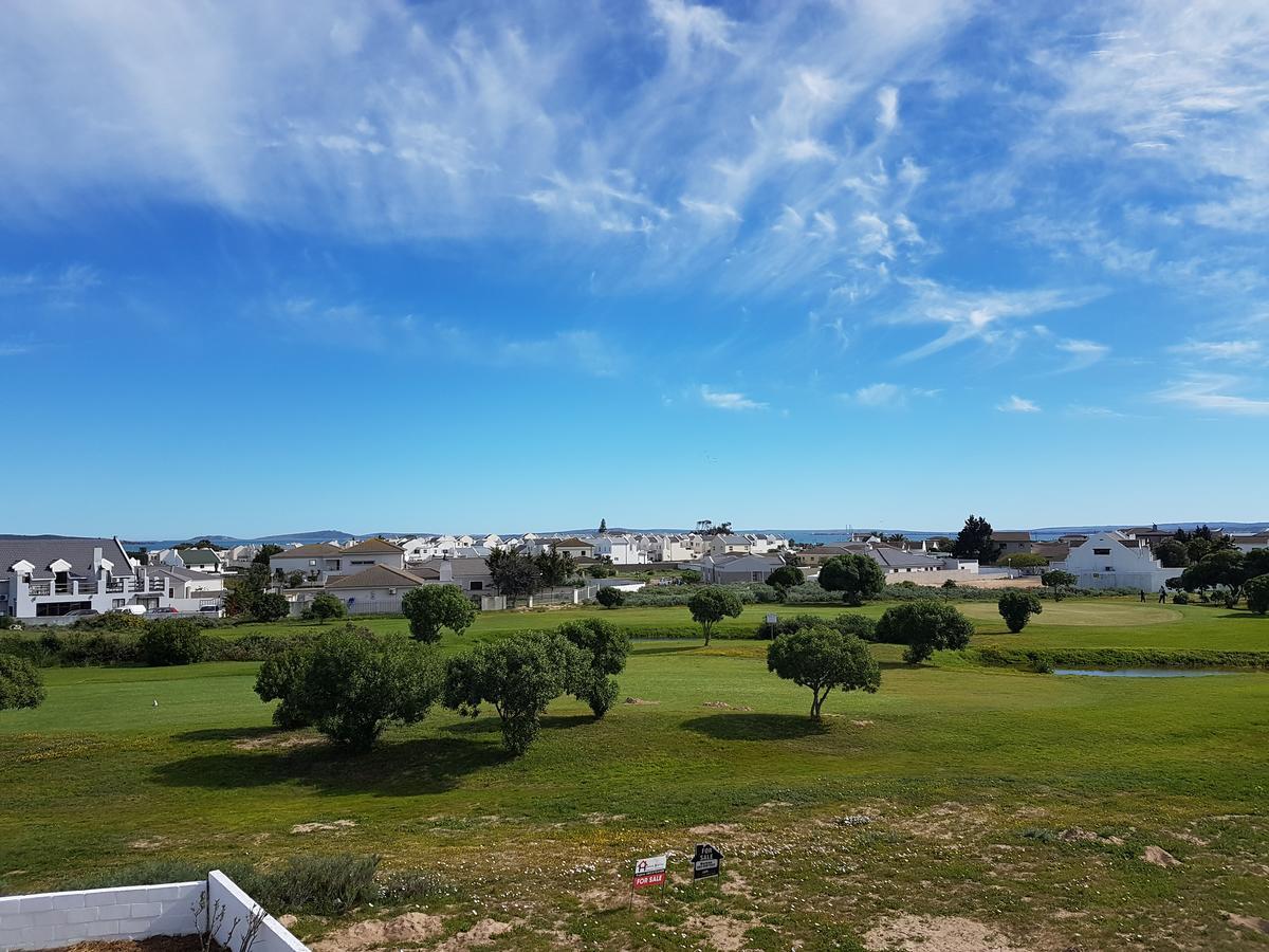 Livingatlarge Guest House Langebaan Buitenkant foto